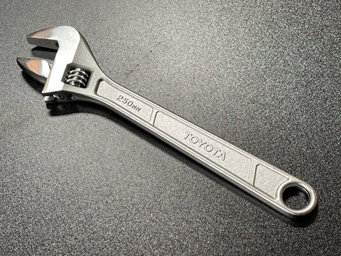 Toyota Adjustable Wrench 33mm