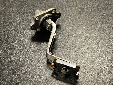 1FZ-FE Engine Oil Level Sensor