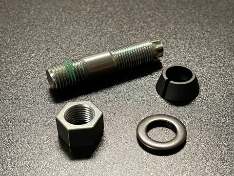 Toyota Front Axle Knuckle Stud Set